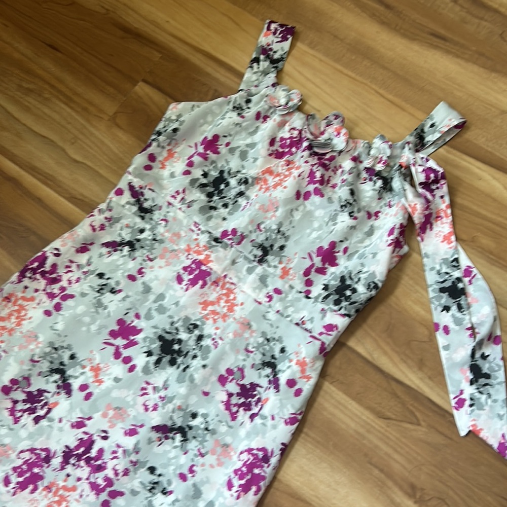 🌸 Floral Silky Sheath Dress